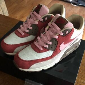 Nike Air Max90 2022 Bacons size 9.5 great condition